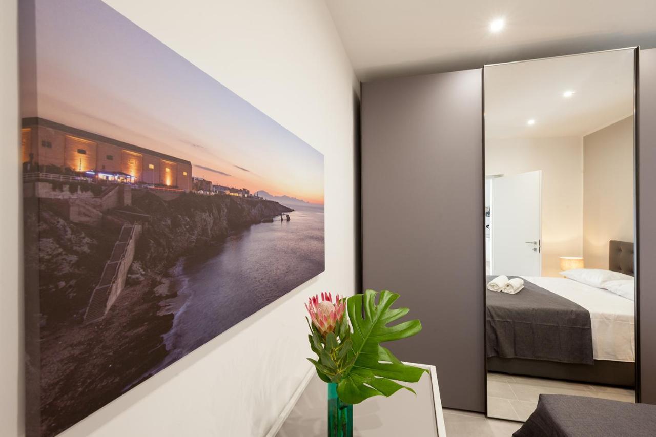 Holiday House Da Vinci Apartment Terrasini Luaran gambar