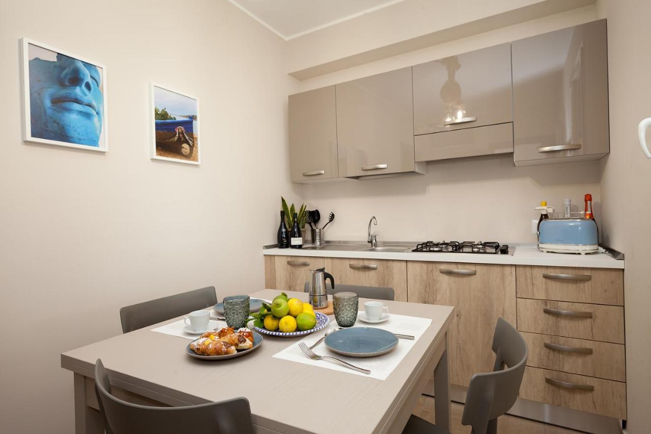 Holiday House Da Vinci Apartment Terrasini Luaran gambar
