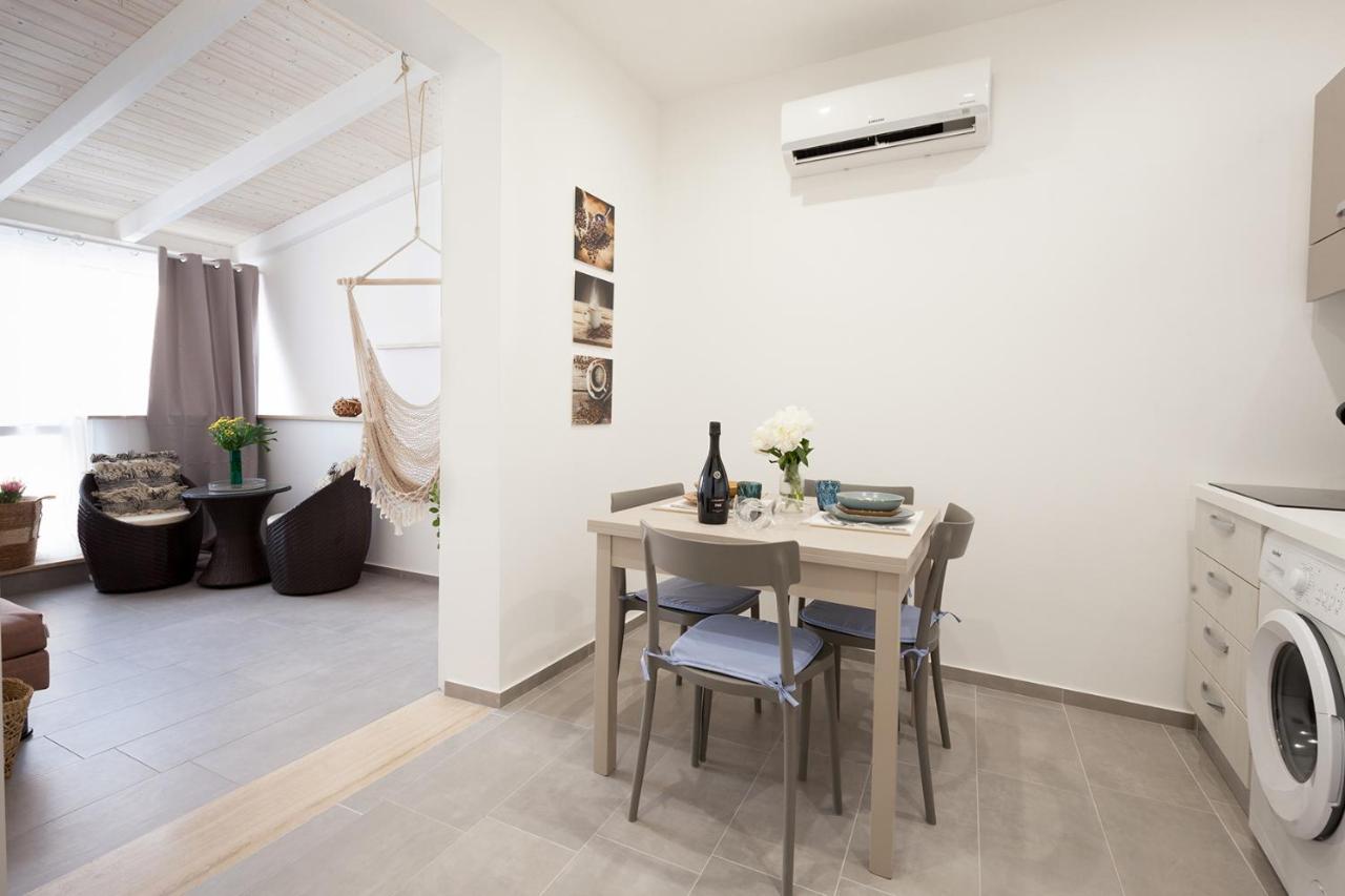 Holiday House Da Vinci Apartment Terrasini Luaran gambar